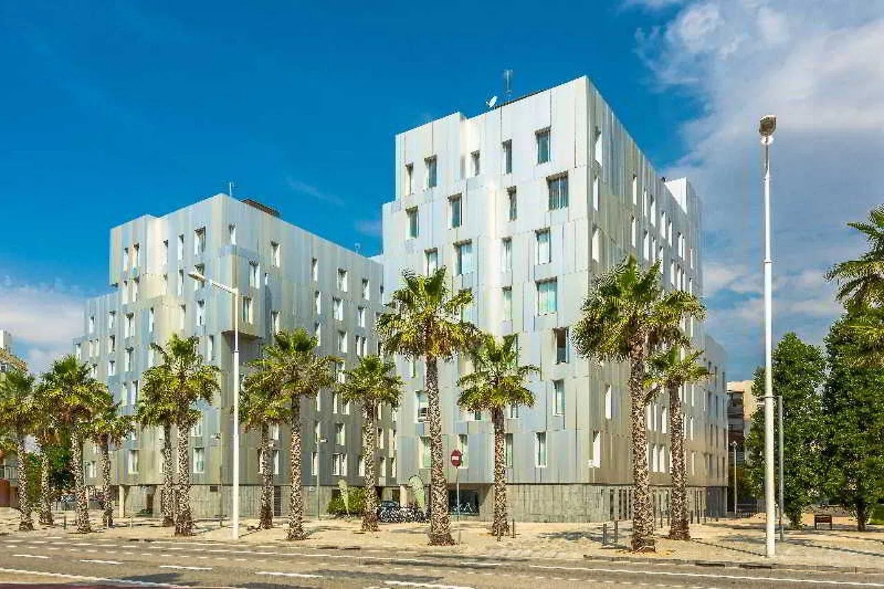 Home Around Mistral Pool Apartments Barcelona