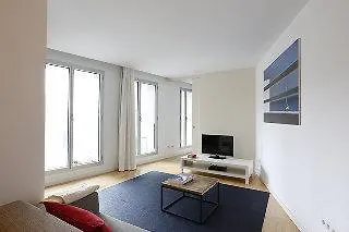 Home Around Mistral Pool Apartments Barcelona