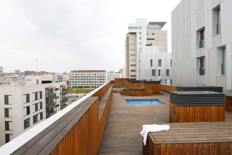 Home Around Mistral Pool Apartments 巴塞罗那 0*,  西班牙